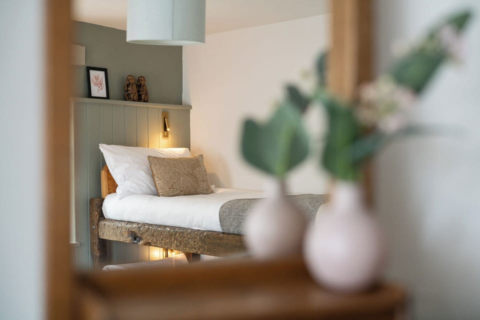 Family Room | Free WiFi, bed sheets