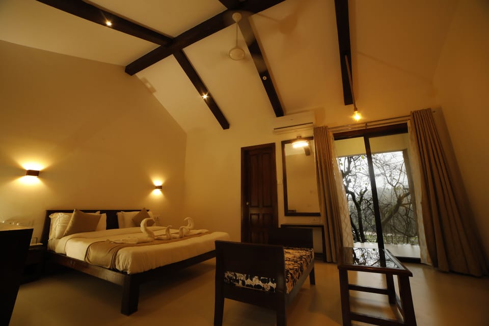 Egyptian cotton sheets, premium bedding, memory foam beds, in-room safe