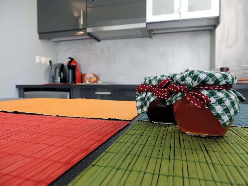 Kitchen Table