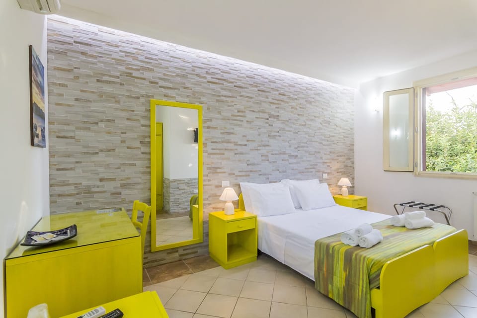 Triple Room | Egyptian cotton sheets, premium bedding, down comforters