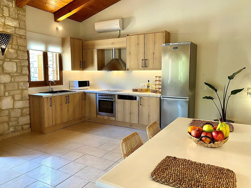 Modern kitchen of Private Villa, Asteri, Rethymno