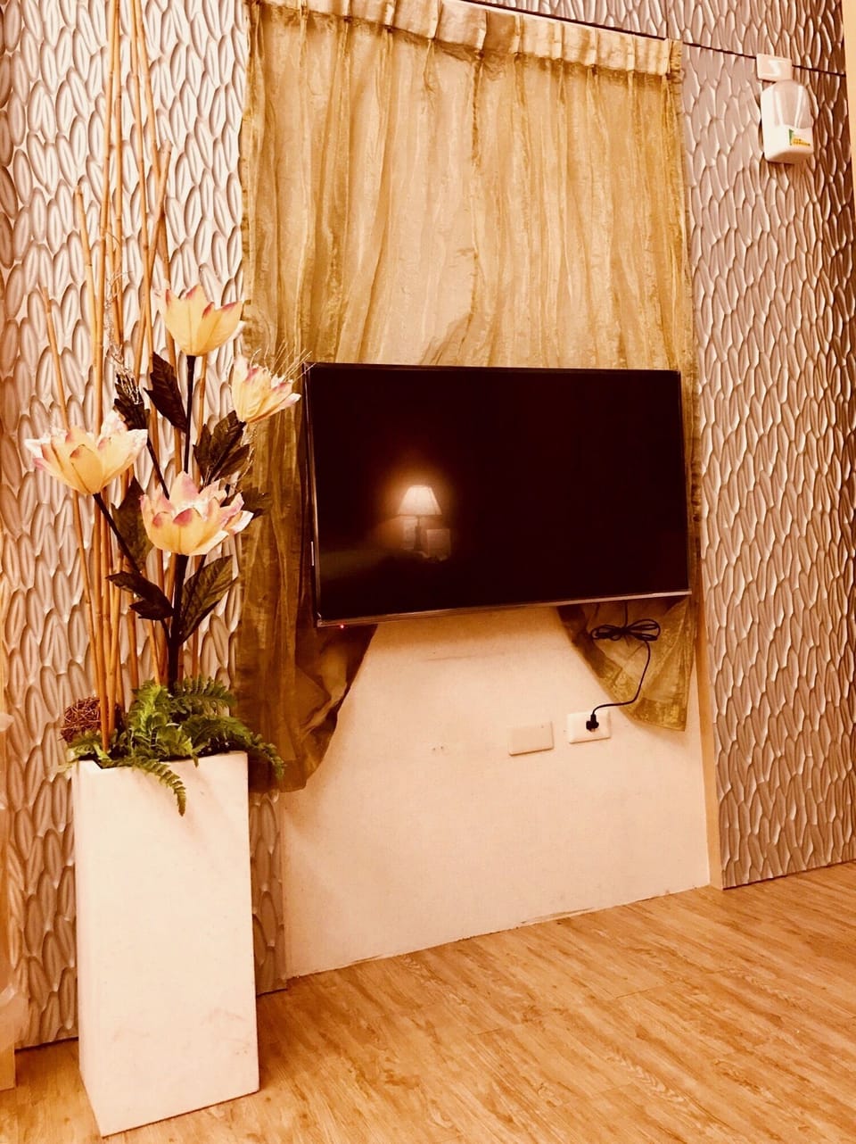 Standard Double Room | Living room | Flat-screen TV