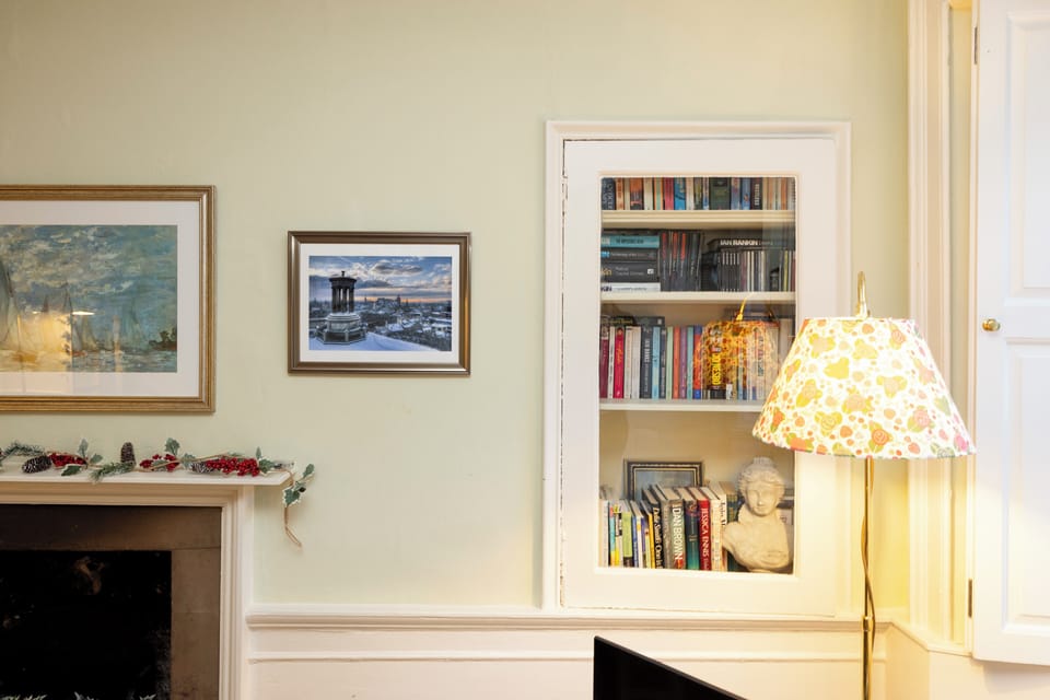 Apartment (1 Bedroom) | 1 bedroom, iron/ironing board, internet, bed sheets