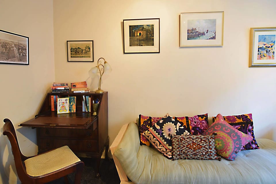 Apartment (1 Bedroom) | 1 bedroom, desk, iron/ironing board, free WiFi