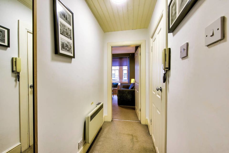 1 bedroom, iron/ironing board, bed sheets
