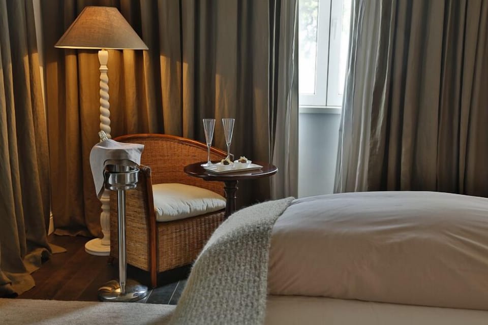 Double Room, Park View | Down comforters, minibar, in-room safe, desk