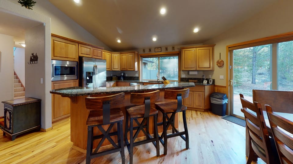 7-Filbert-Updated-Kitchen