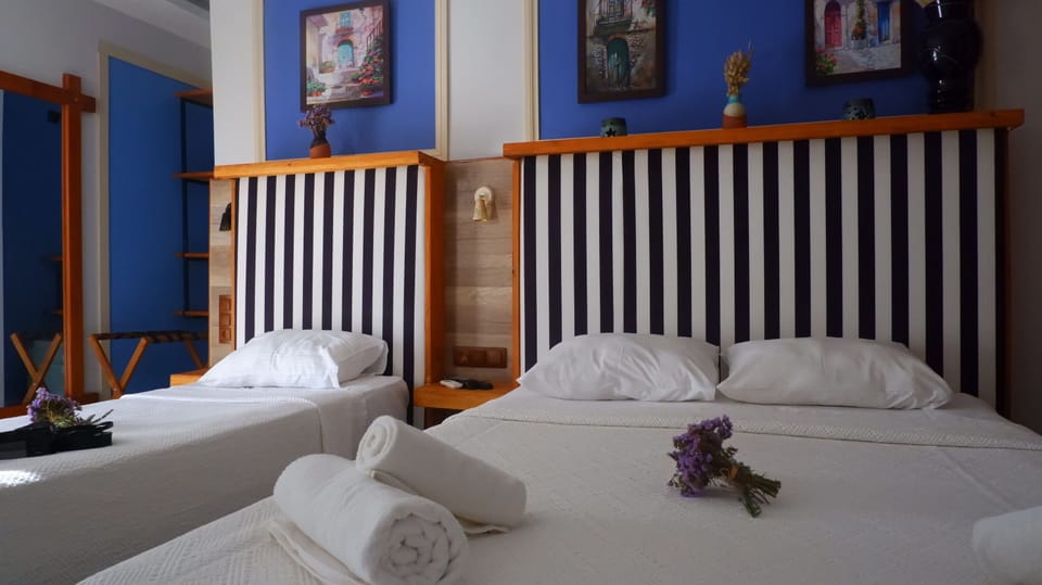 Superior Room, 1 Double Bed, Garden View, Ground Floor | Free WiFi, bed sheets