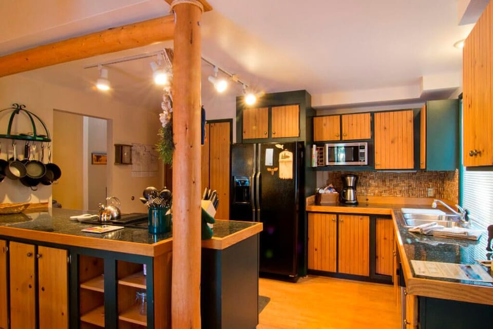 4 Salishan