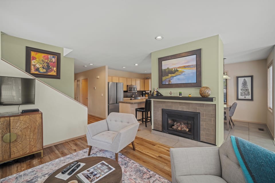 11 Eaglewood-09