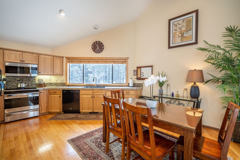 13 Elk Lane-04