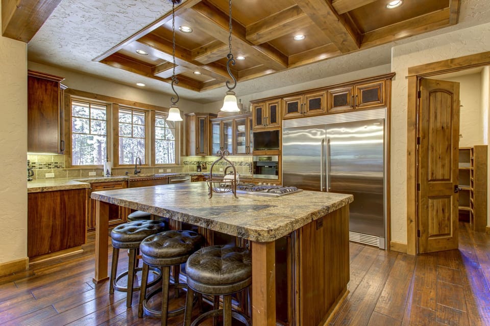 40-web-or-mls-56184 Sable Rock Loop-40