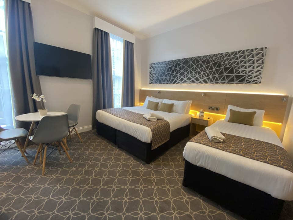Large Two Bedroom Suite | Hypo-allergenic bedding, minibar, in-room safe, desk