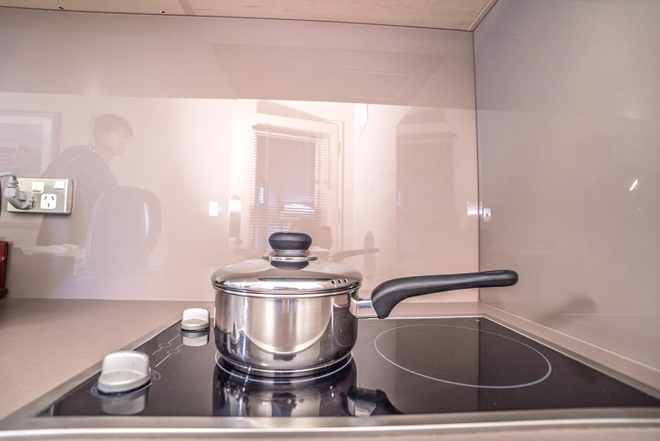 King Studio with Spa Bath | Private kitchen | Coffee/tea maker, fridge, microwave