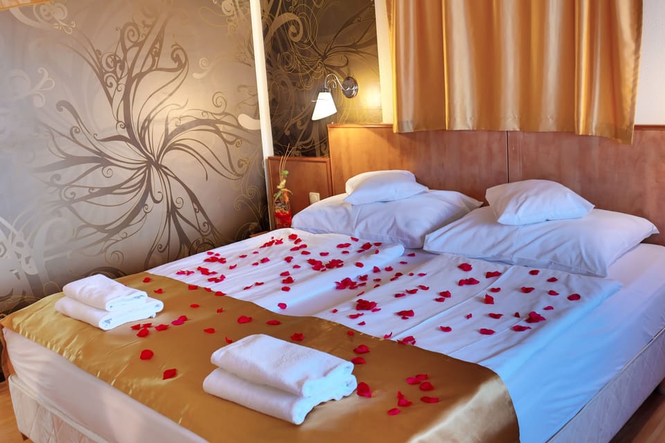 Superior Room | Desk, free WiFi, bed sheets