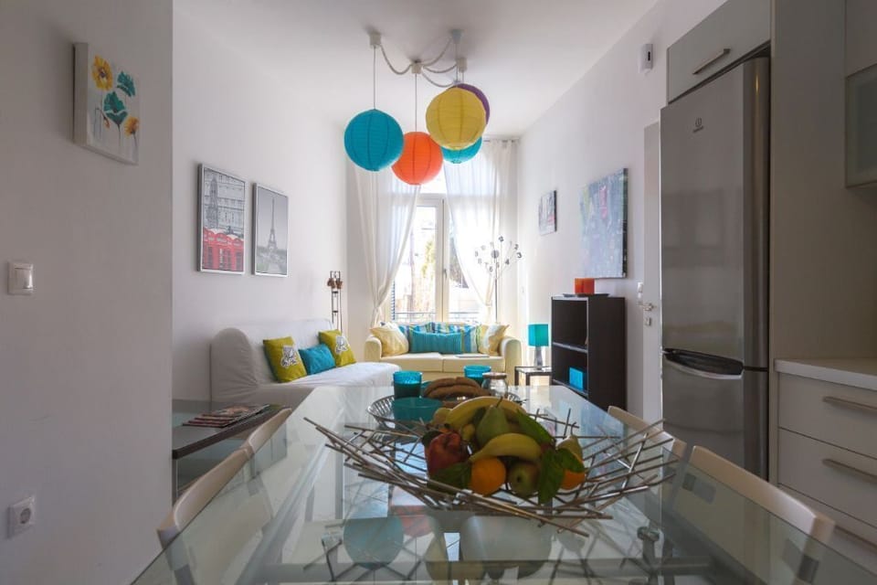 Calliope Apartment