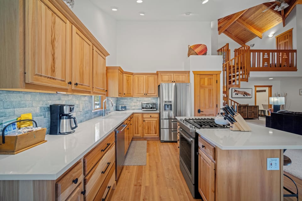 12 White Alder-16