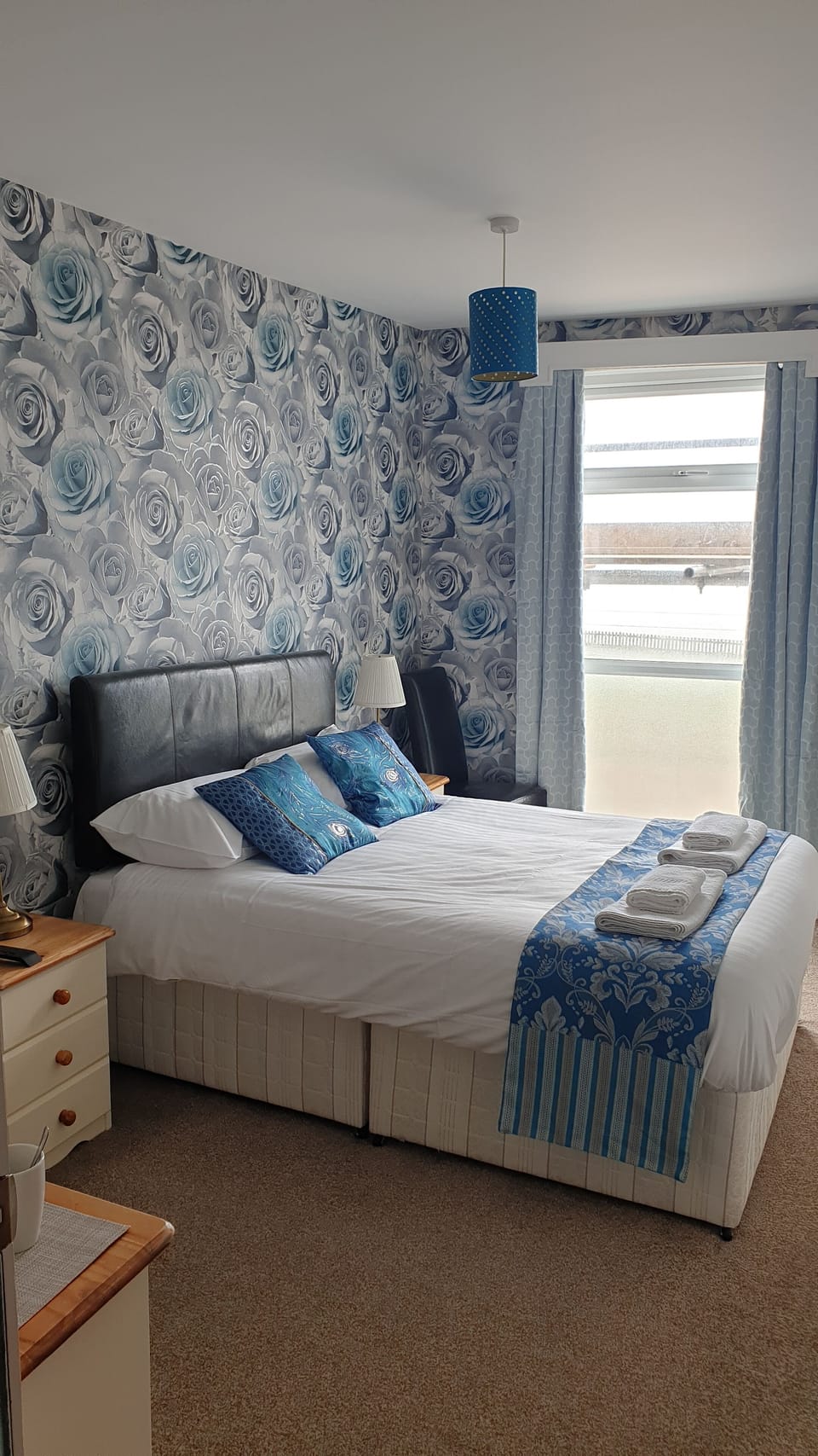 Double Room, Sea View (Small) | Iron/ironing board, free WiFi, bed sheets