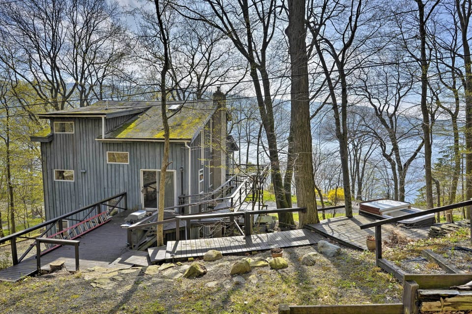 Exterior | Lake Access | Spacious Deck
