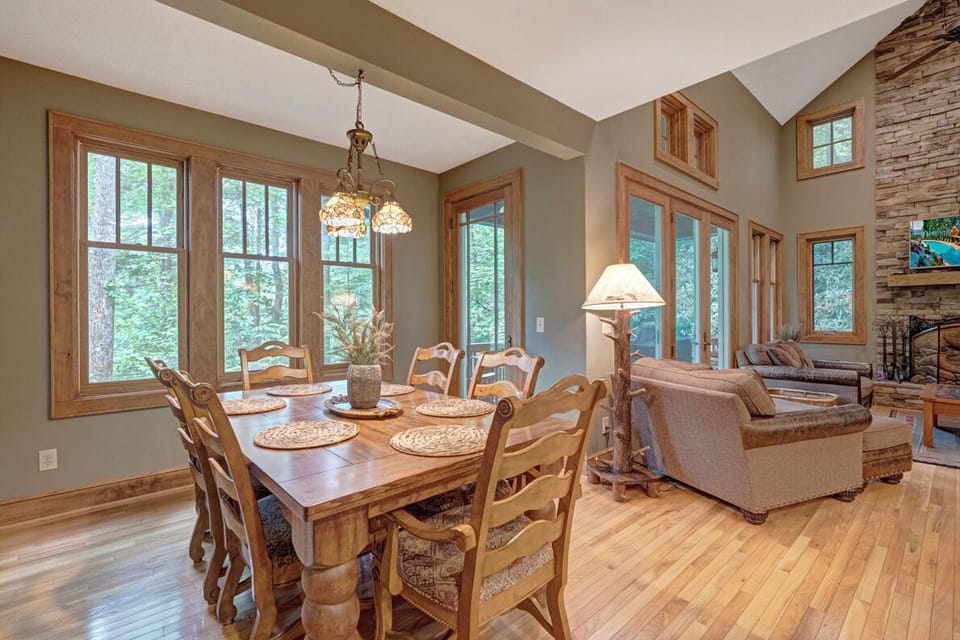 Dining Room--- Open Floor Plan