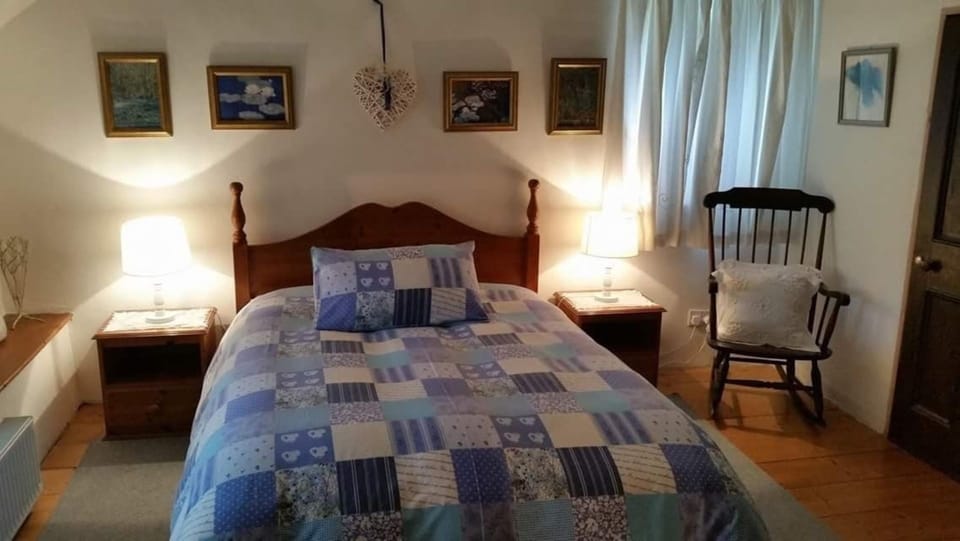 300 Year old Tradition Irish Cottage Cottage in County Limerick