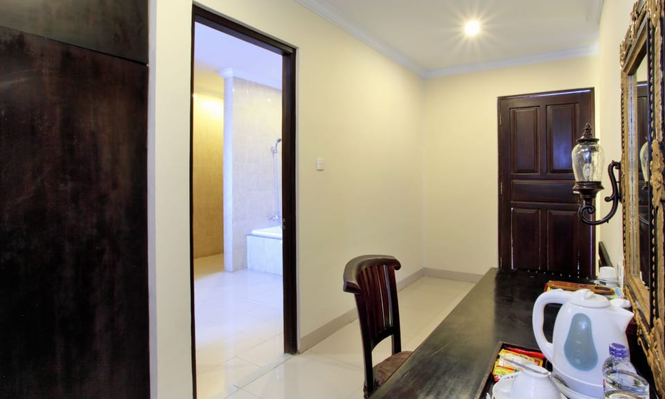 Family Villa, 1 Queen Bed, Pool View, Beachfront | Minibar, in-room safe, desk, blackout drapes