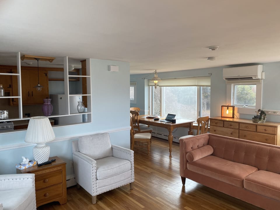 Deluxe Cottage, 2 Bedrooms, Non Smoking, Ocean View (Sunrise Cottage) | Living area | 43-inch LED TV with cable channels, TV, first-run movies