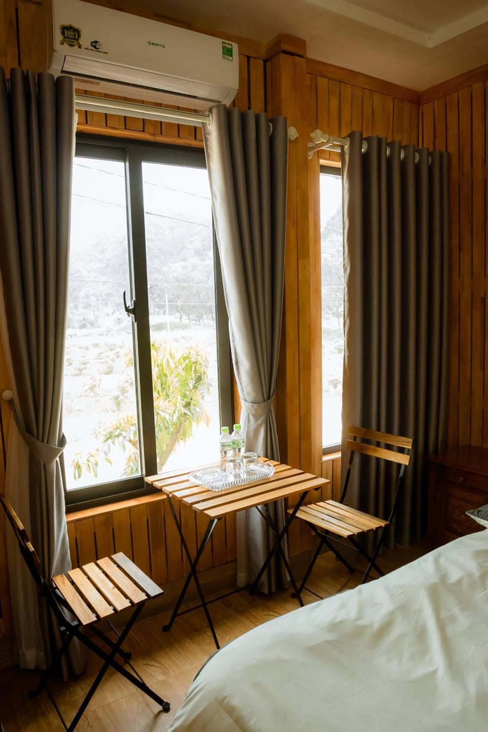 Deluxe Double Room, Garden View | Minibar (some free items), WiFi (free), bed sheets
