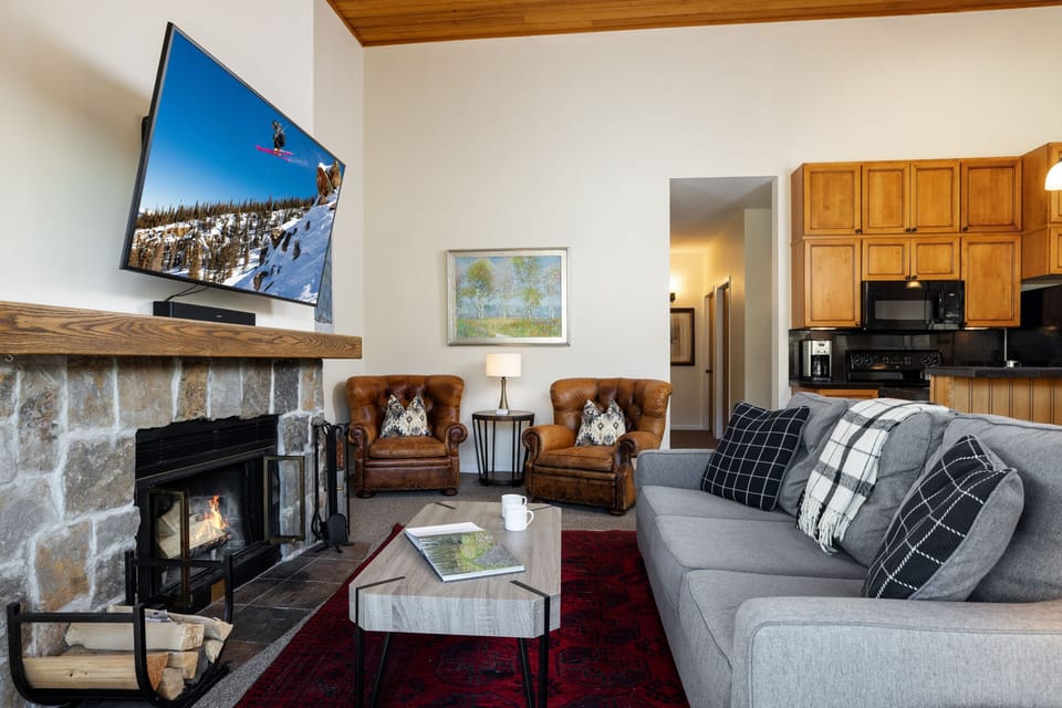 Spacious Living Room