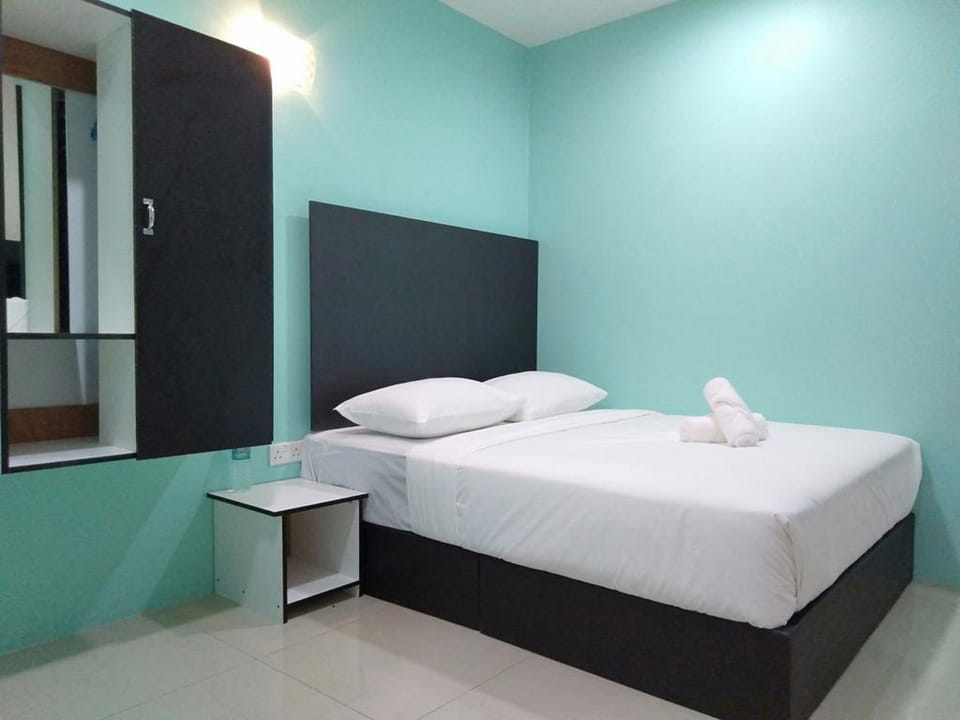 Premium bedding, desk, iron/ironing board (on request), WiFi (free)