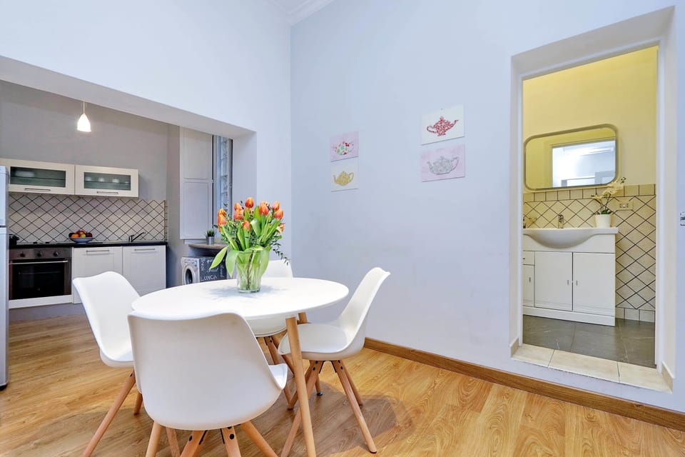 Apartment, 1 Bedroom | In-room dining
