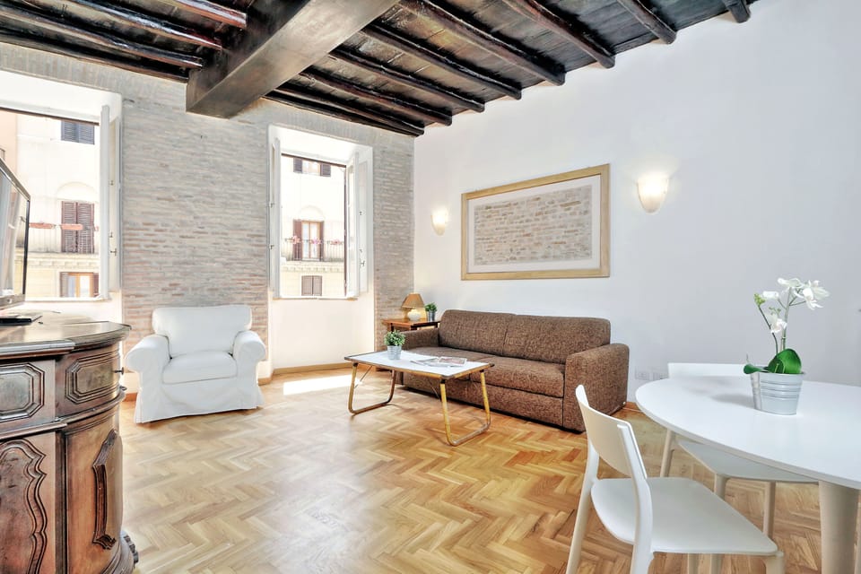 Apartment, 1 Bedroom, City View | In-room dining