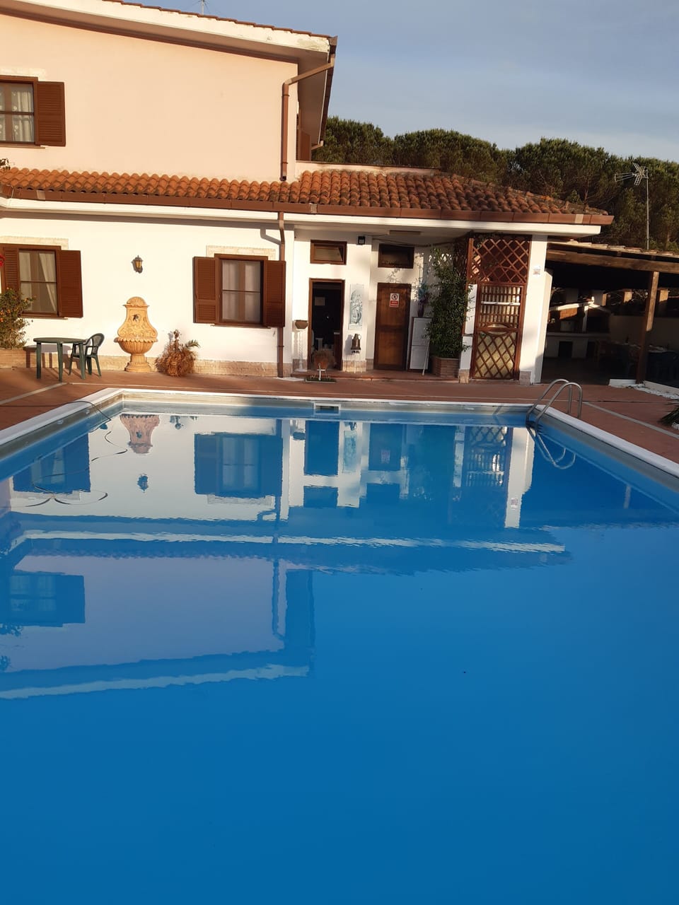 Seasonal outdoor pool
