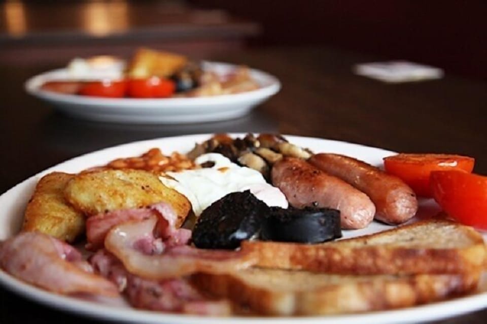 Daily cooked-to-order breakfast for a fee