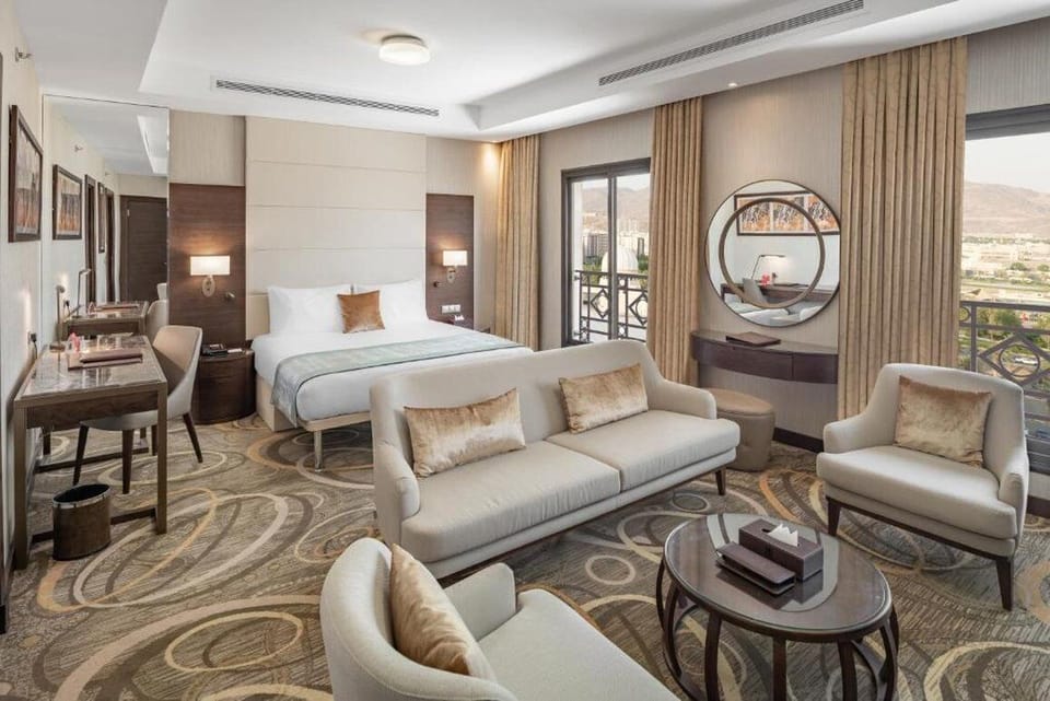 Junior Suite, 1 King Bed | Premium bedding, in-room safe, desk, laptop workspace