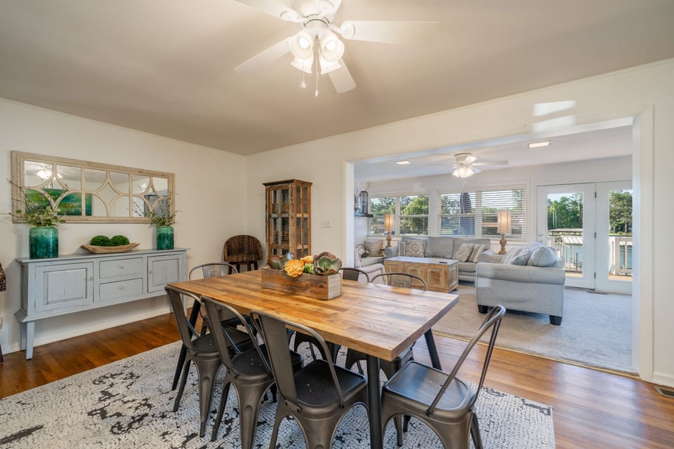 Dining Room with View of Lake