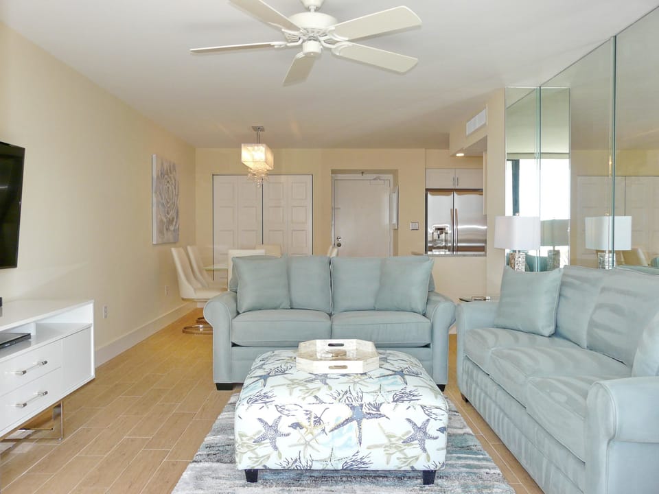 Condo, 1 King Bed with Sofa bed (Inviting condo on beach with pool and) | Living area | Flat-screen TV