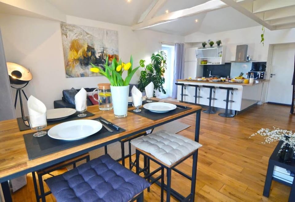 Homies Holidays-Biarritz-luxe-appartement-villa-conciergerie-pays basque