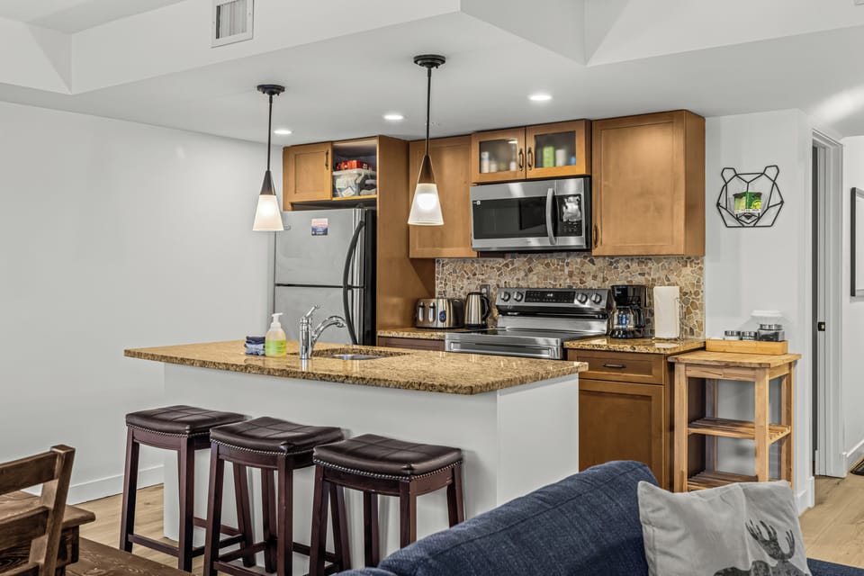 Full stocked kitchen
