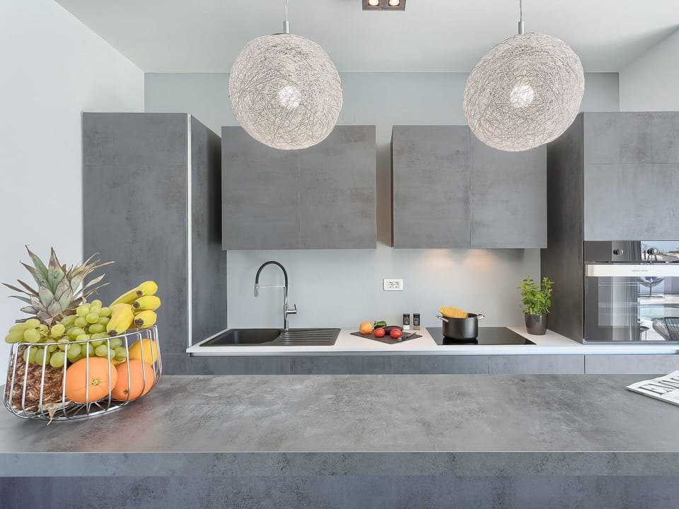 White, Countertop, Room, Tile, Floor, Interior Design, Property, Furniture, Kitchen, Wall