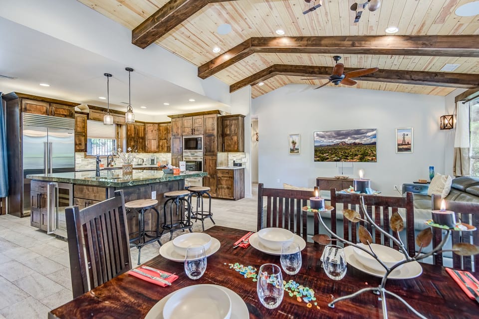 Great Room - Perfect Gathering Space for your Group