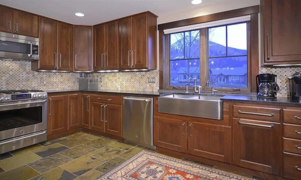 Chef`s Kitchen with Views of Mt. Crested Butte