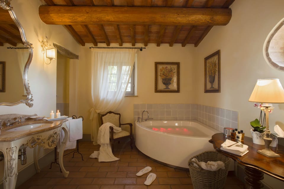 Separate tub and shower, jetted tub, rainfall showerhead