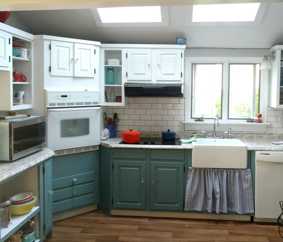 Full Kitchen 