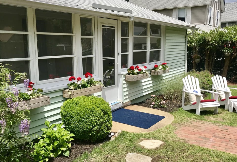Front enclosed porch