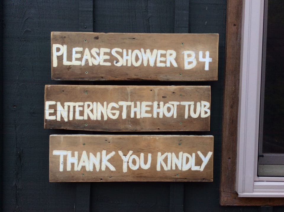 Outdoor shower for Hot tub