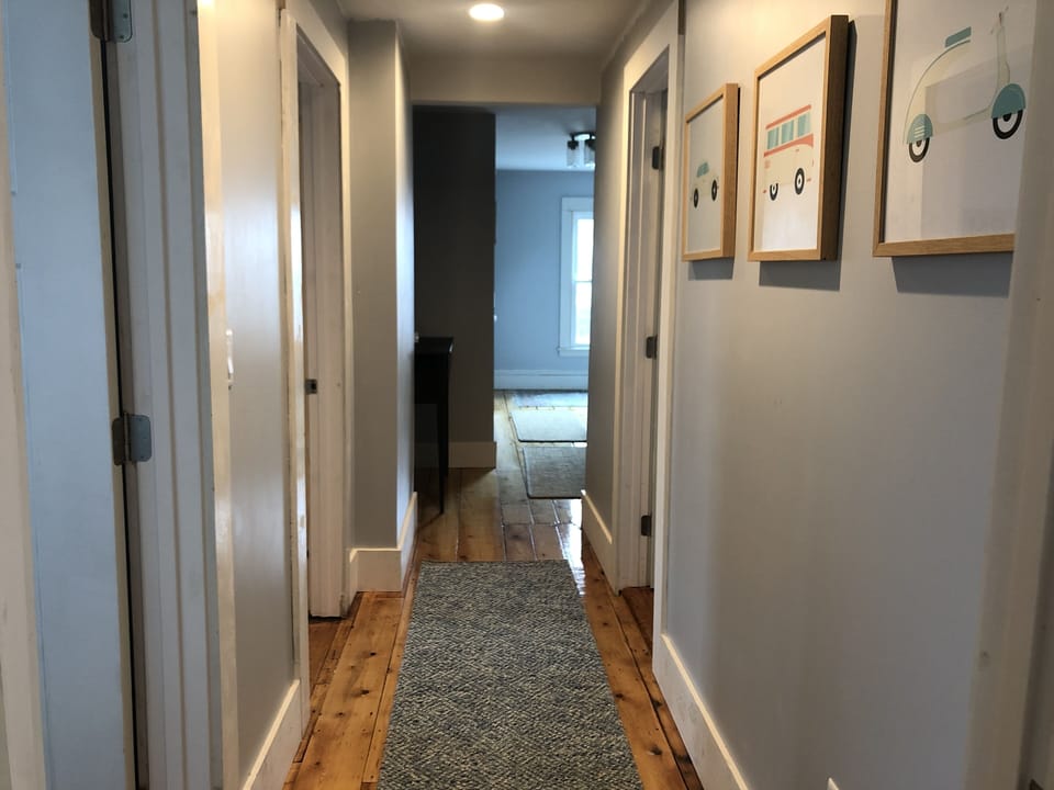 Upstairs Hallway 