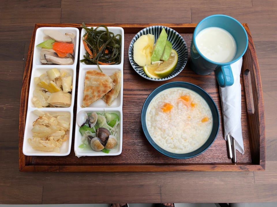Daily local cuisine breakfast for a fee