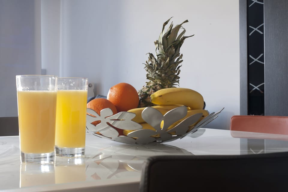 Apartment, 2 Bedrooms | In-room dining