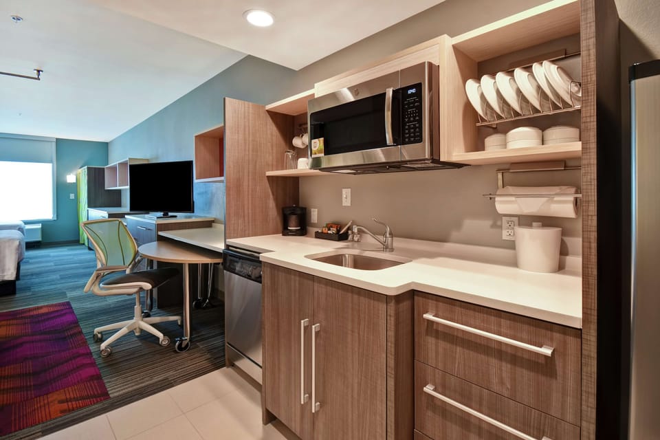 In-room safe, desk, blackout drapes, soundproofing